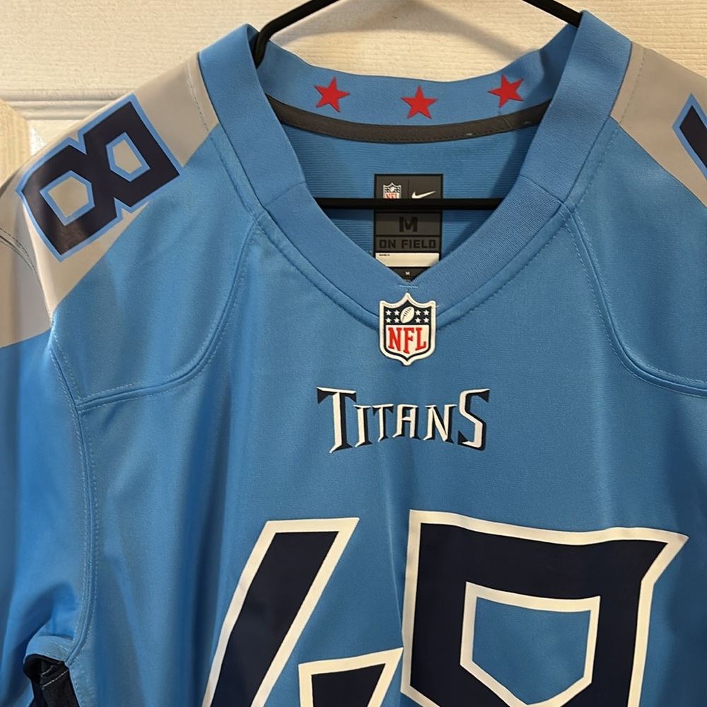 Nike Tennessee Titans Bud Dupree jersey - Picture 5 of 5
